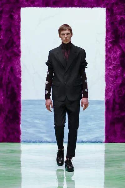 Look 41